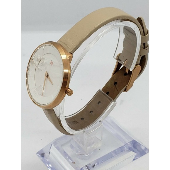 MVMT Women\'s Leather Band 32mm N2 Watch